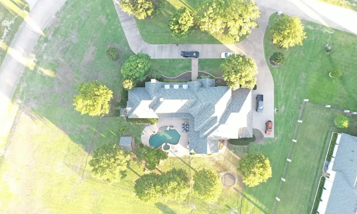 New shingle roof installation on a home in Yosemite Lakes